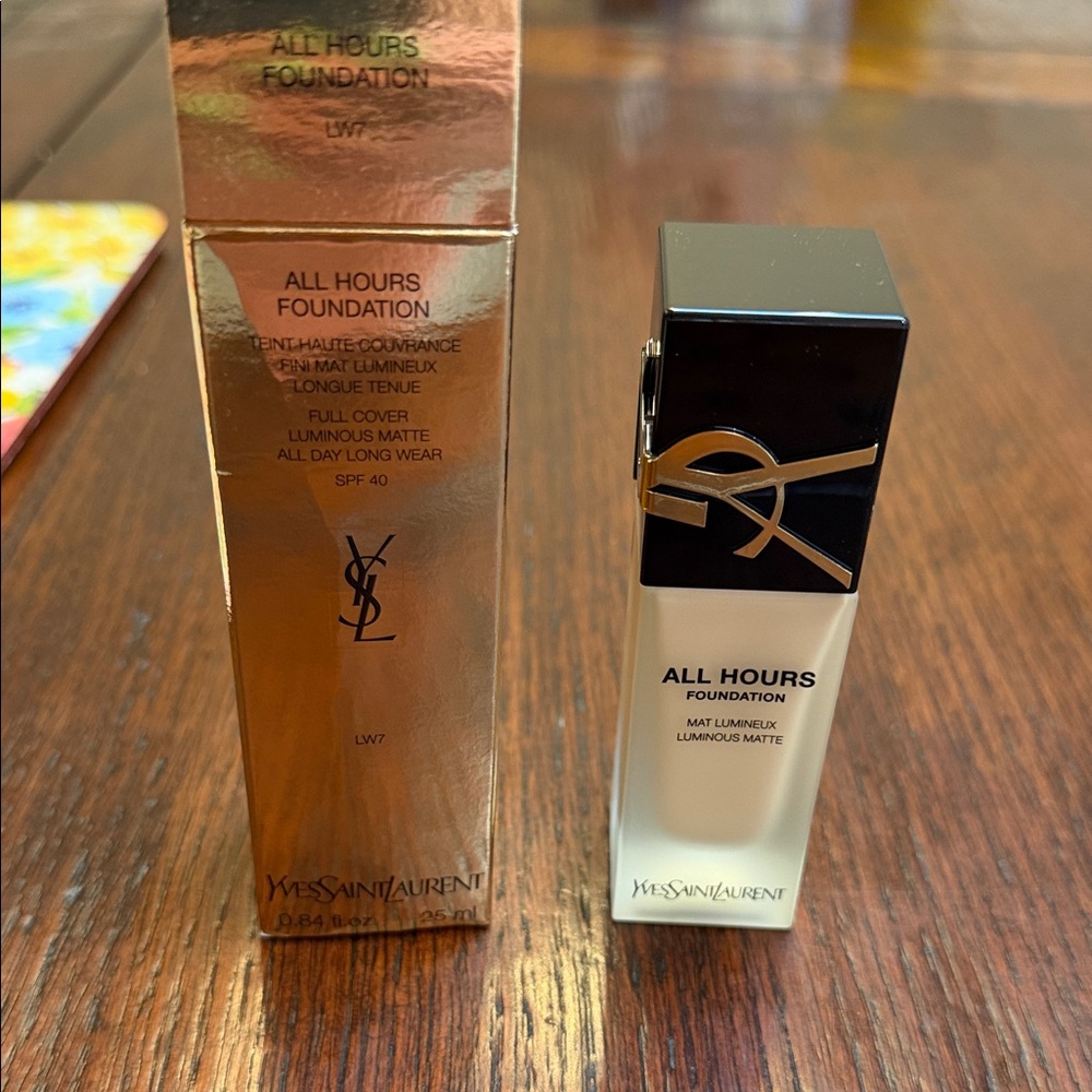 Yves Saint Laurent All Hours Foundation in Black and Gold